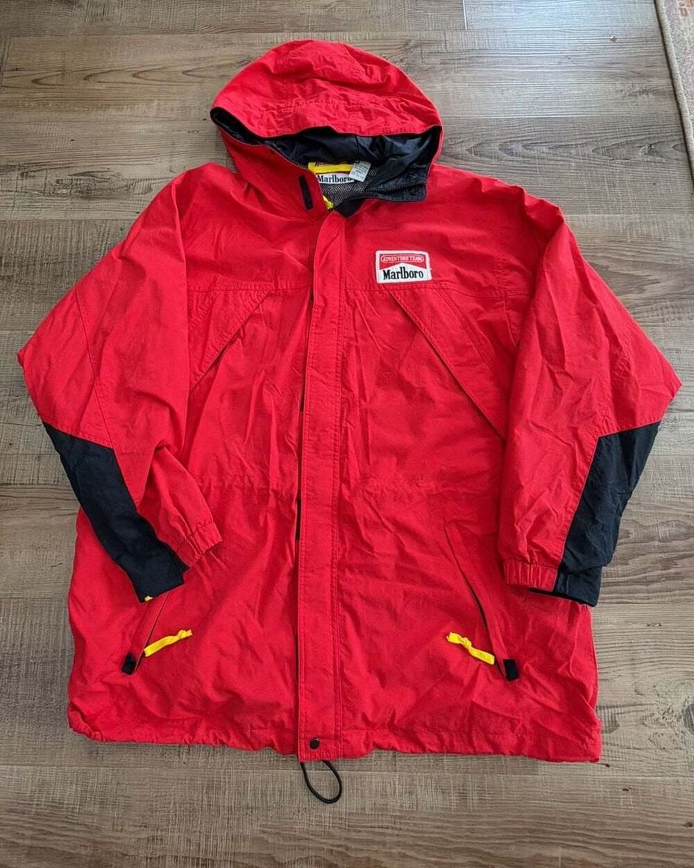 Vintage 90s Marlboro Adventure Team Hooded Nylon Jacket SEE PHOTOS